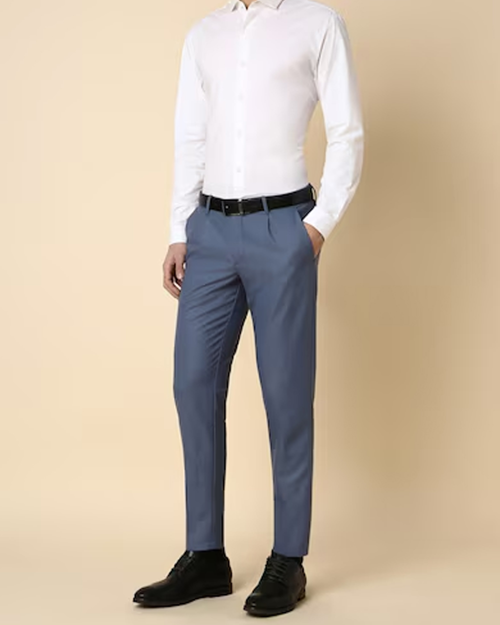 Men Blue Slim Fit Solid Formal Trousers